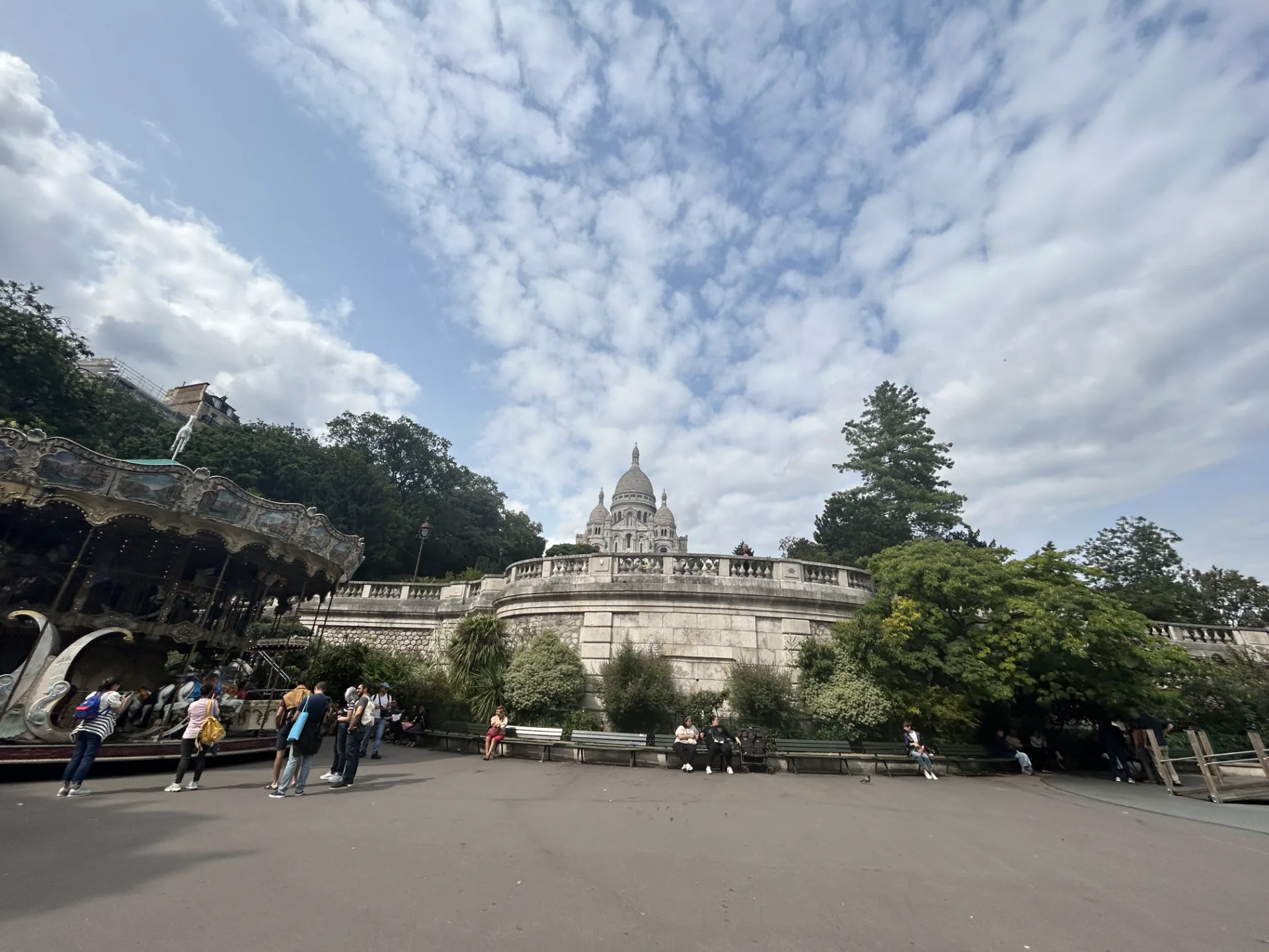 Montmartre Walking Tour